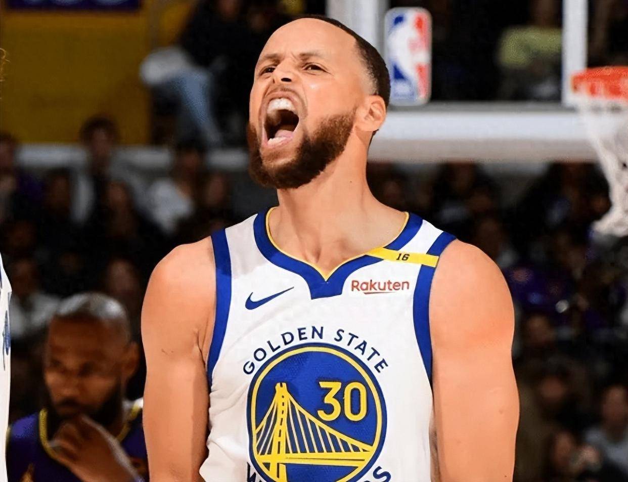 勇士队新赛季表现出色，逐渐提升排名