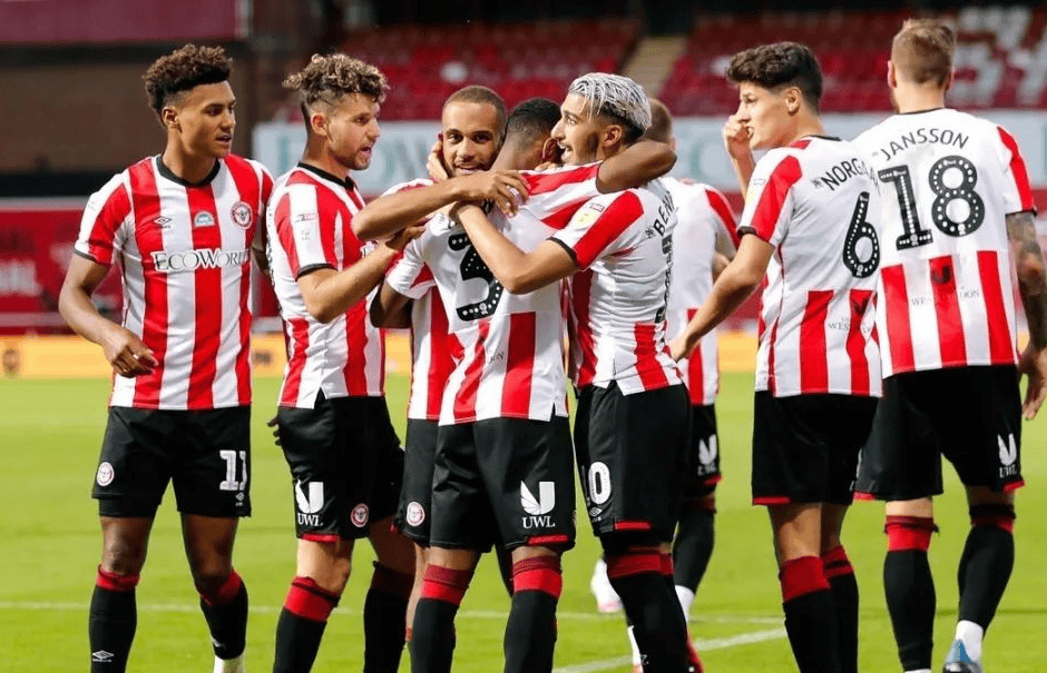 包含沃特福德主场大胜，豪取三分提升排名的词条