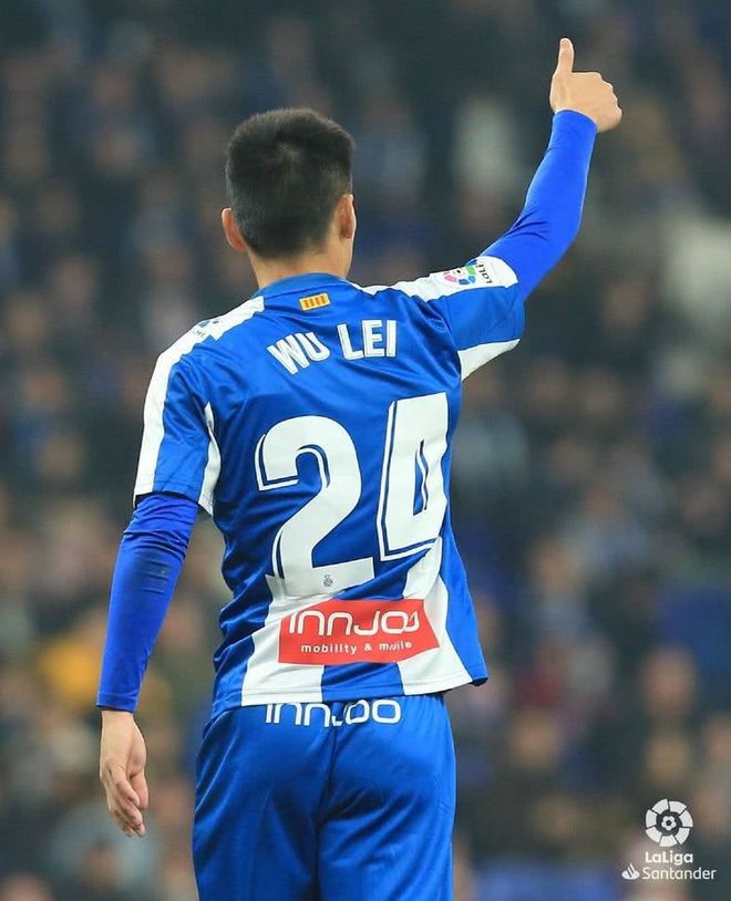 球迷热情高涨,期待豪华巅峰对决的简单介绍 球迷热情高涨,期待豪华巅峰对决的简单介绍