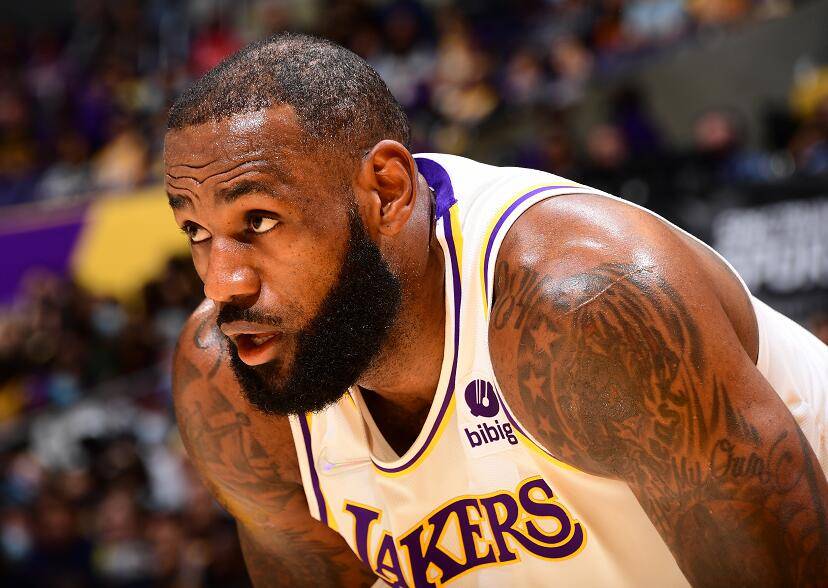 关于丹麦队客场大胜波斯尼亚，取得了连胜的局势的信息