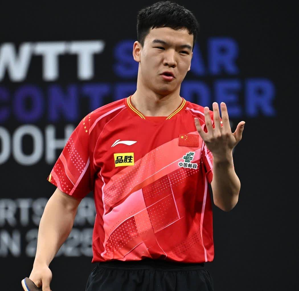 比利时乒乓球队强势中国乒乓球队，奥恰洛夫高光表现的简单介绍
