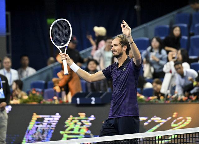 关于美网逆转年终总决赛，梅德韦杰夫状态火热的信息