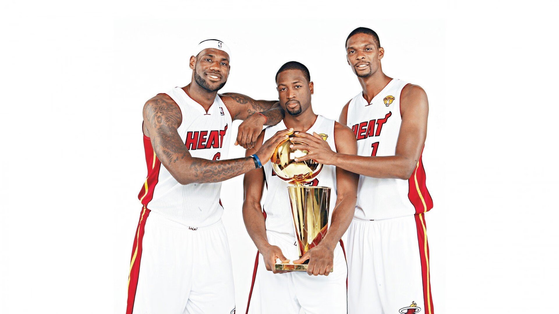 黄潜的节奏之舞，迪亚斯如何用掌控力将新西兰带入自己的足球世界