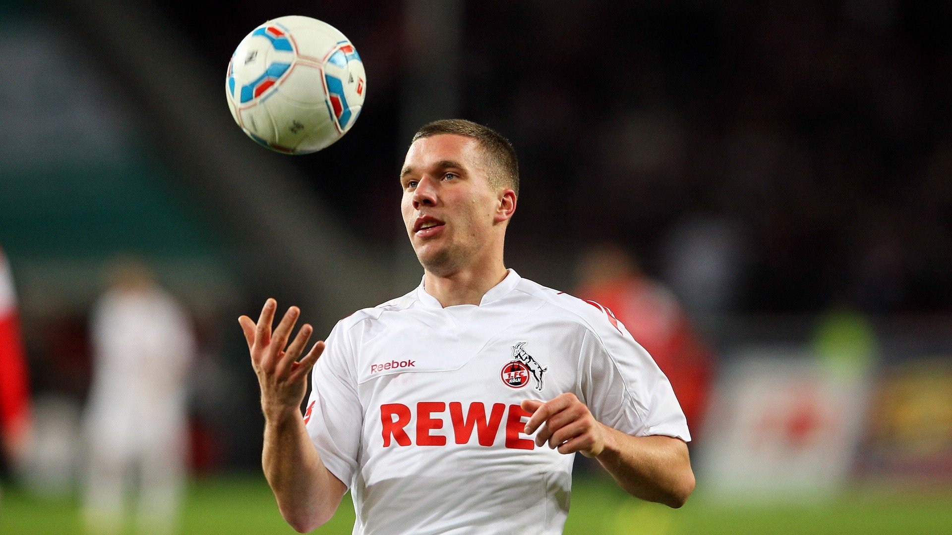 骑士对阵热火，库里关键时刻站出来