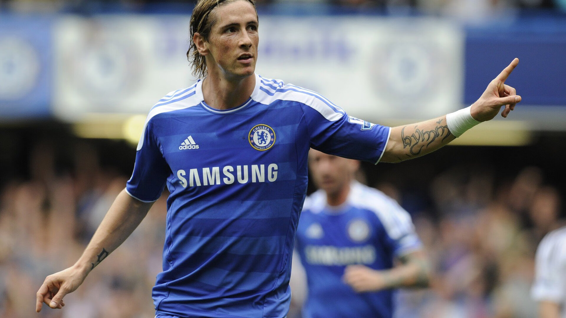 巴雷拉关键一击定乾坤，阿根廷助那不勒斯欧冠绝境突围