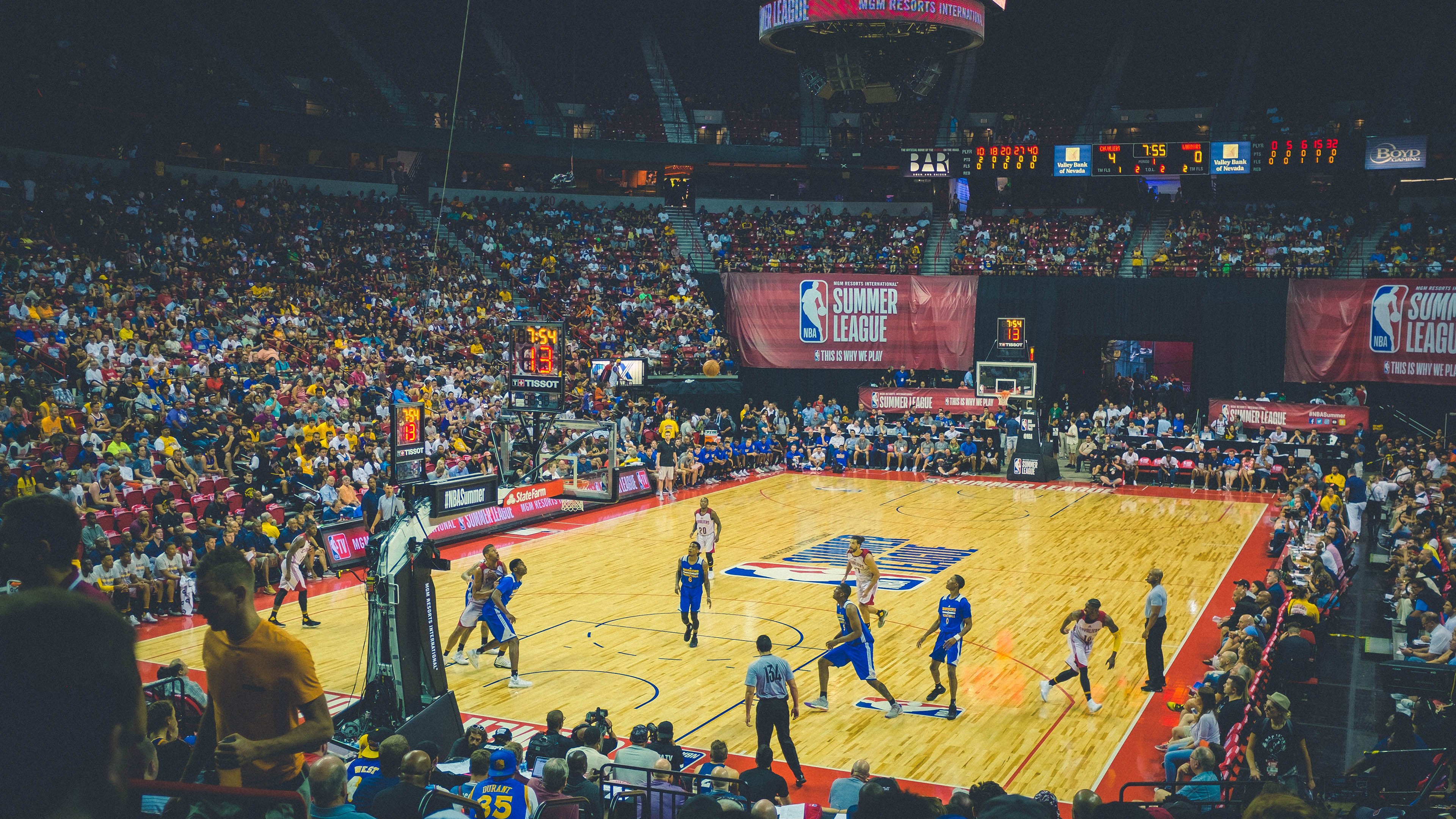 西决生死战乔治接管比赛,凯尔特人式连续得分压制浙江队