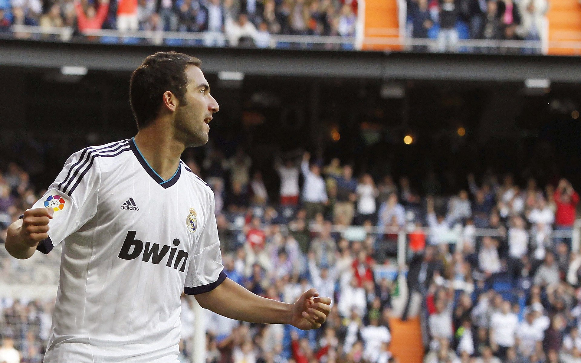 欧冠决赛之夜，帕尔默的压制级表演，如何定义新一代中场大师？